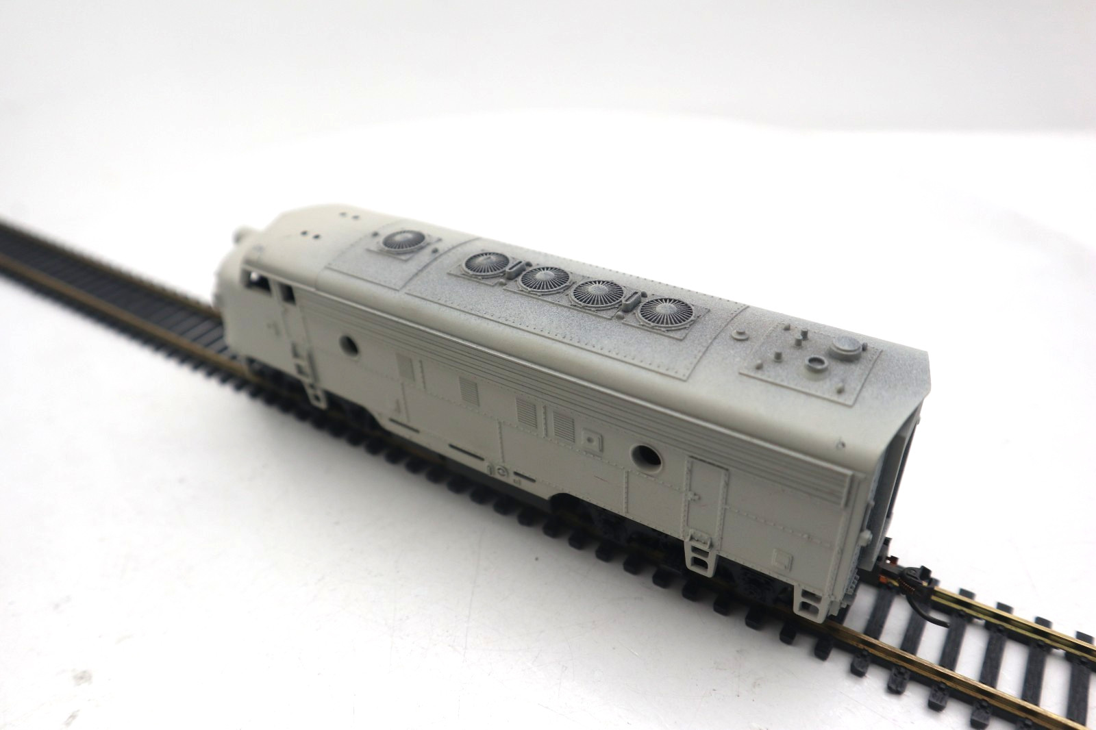 Vintage Athearn, HO, Repainted White F-7 Diesel Engine, C-7 EX