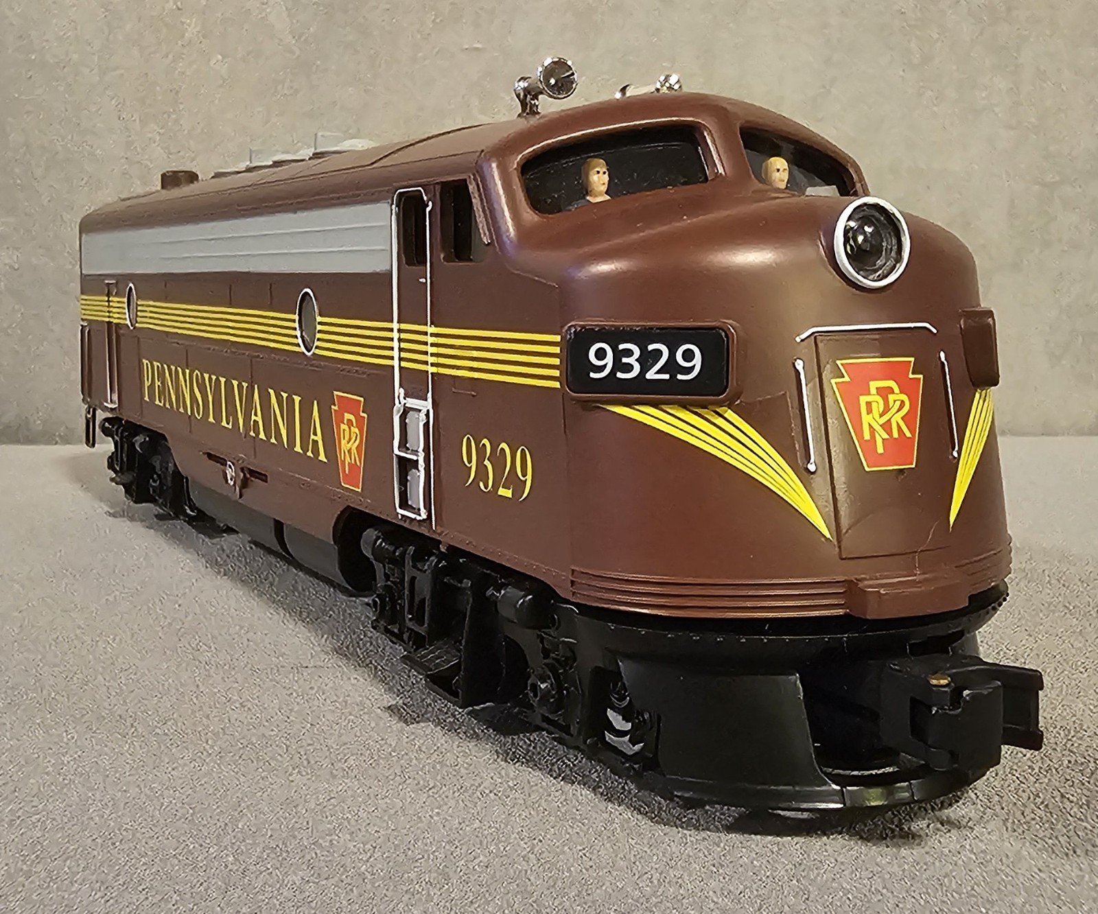 HTF Menards O Gauge Pennsylvania RR F-3 Diesel Dummy Locomotive 275-9329