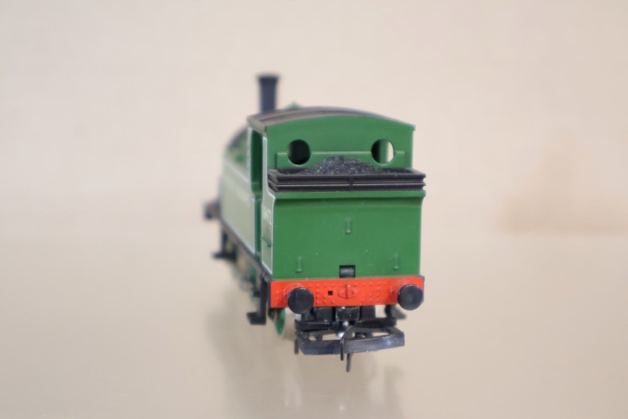 HORNBY R2541 BR GREEN 0-6-0 CLASS J83 TANK LOCOMOTIVE 68472 op