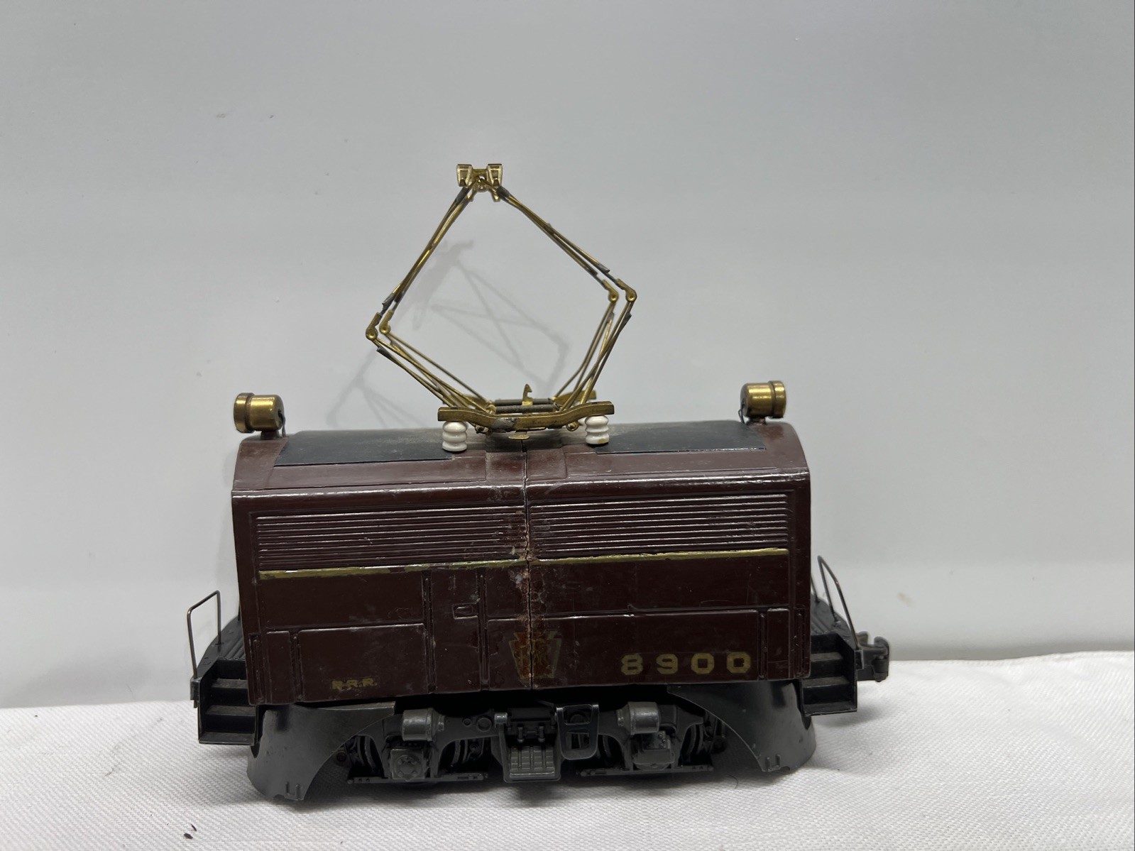 LIONEL CUSTOM MADE 8900 SWITCHER Pennsylvania B Unit Cut Down With Pantograph