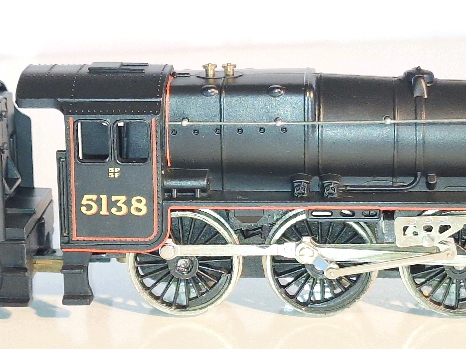 Hornby R320 LMS Black 5 4-6-0. New Old Stock. Mint Cond. Boxed. 2 Rail DC. OO