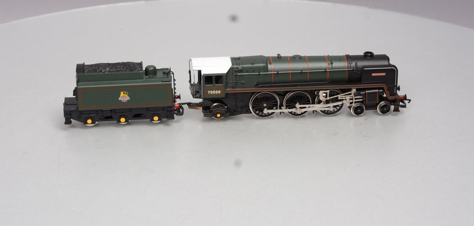 Hornby R507 OO Scale BR Britannia Class 4-6-2 Pacific Steam Locomotive #70000 LN