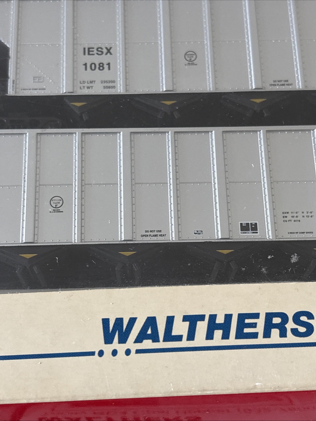 Walthers Alliant Energy (IESX) RD4 Coal Hopper 6-pack 932-7812