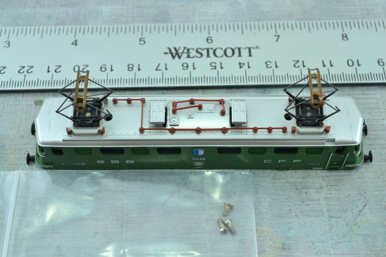 Minitrix 2936 Electric Locomotive Complete Shell N Scale
