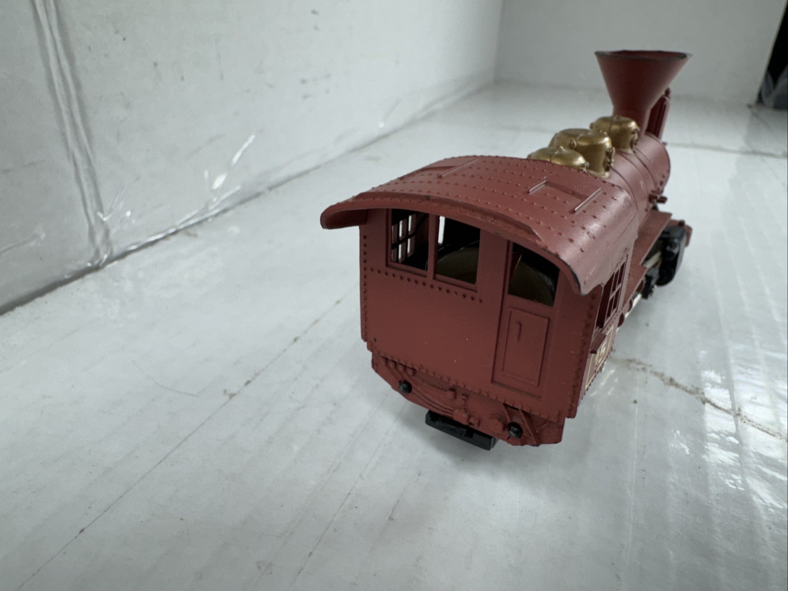 Macao Ho Scale 0-4-0 Steam Locomotive #15 For Train, Set Layout
