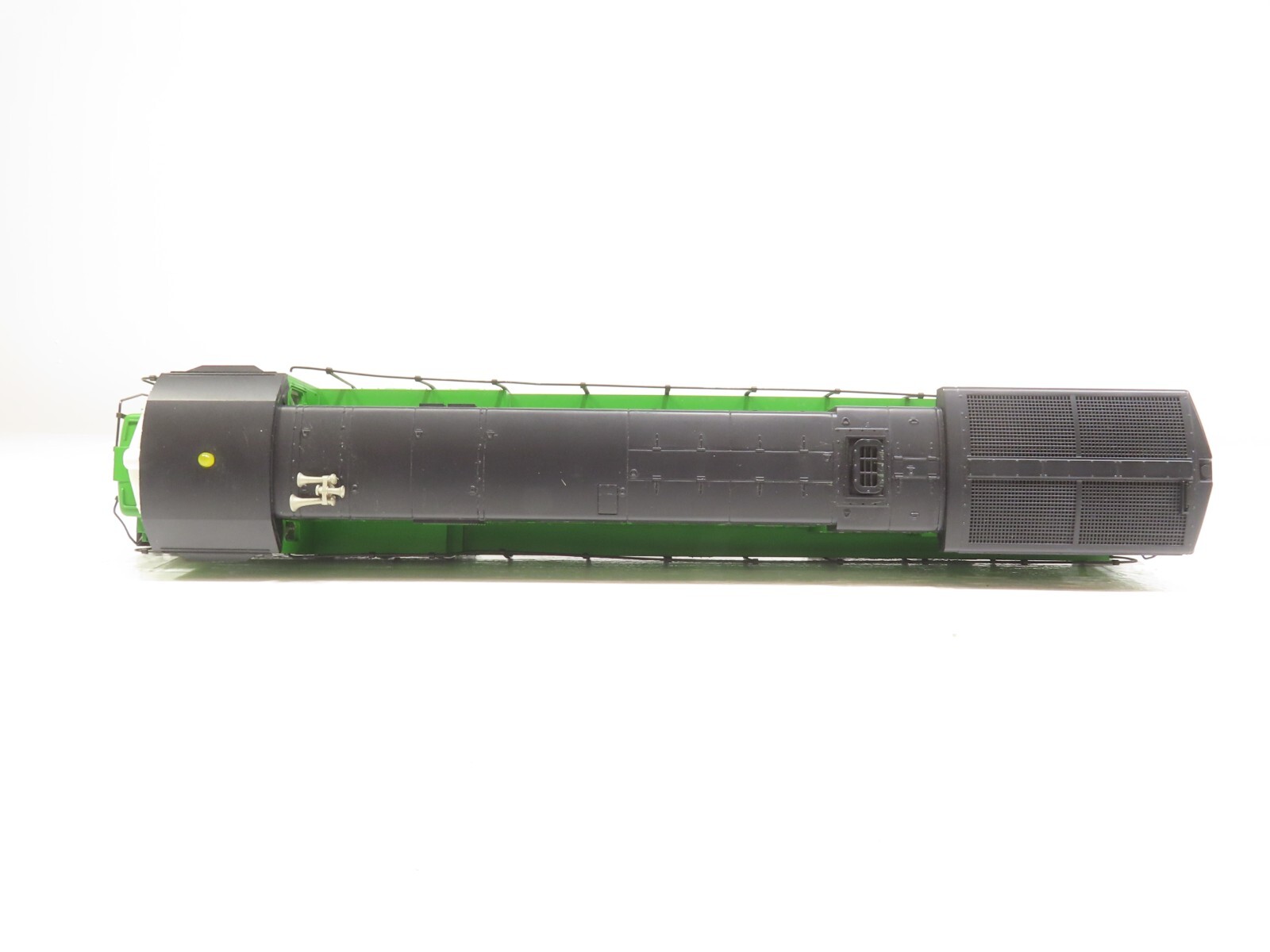 MTH Burlington Northern No. 5000 GE C30-7 Diesel W/horn LN 8324