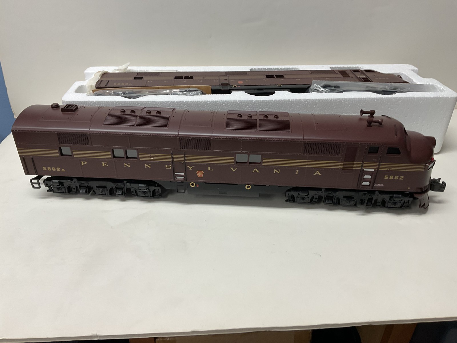 WILLIAMS 3 Rail O-Scale/Gauge #E71008 Diesel & Dummy E7 Pennsylvania PRR w/BOX