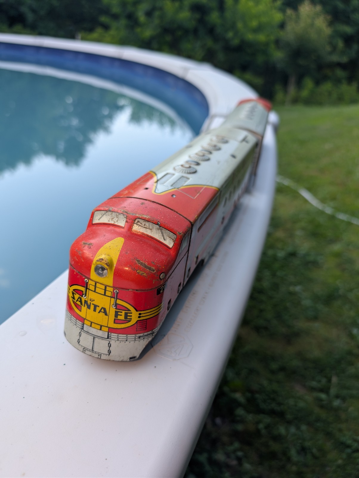 Vtg. 1950’s~ Marx #21 Santa Fe Diesel Locomotive Set/Running Press Steel Trains