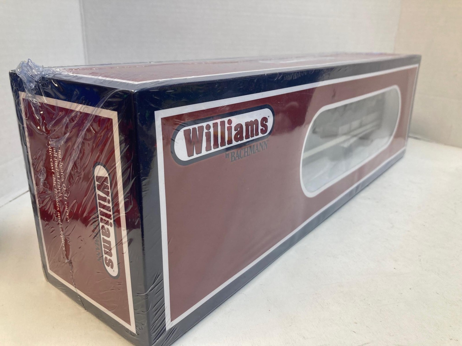 Williams by Bachmann O Scale Dash 9 Southern #8099 – NIB SEALED – True Blast Plu