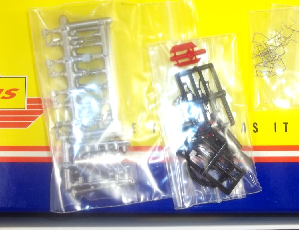 ATHEARN GENESIS HO NEW G6138 #2 SD75M AT&SF SANTA FE 241 OB NEW