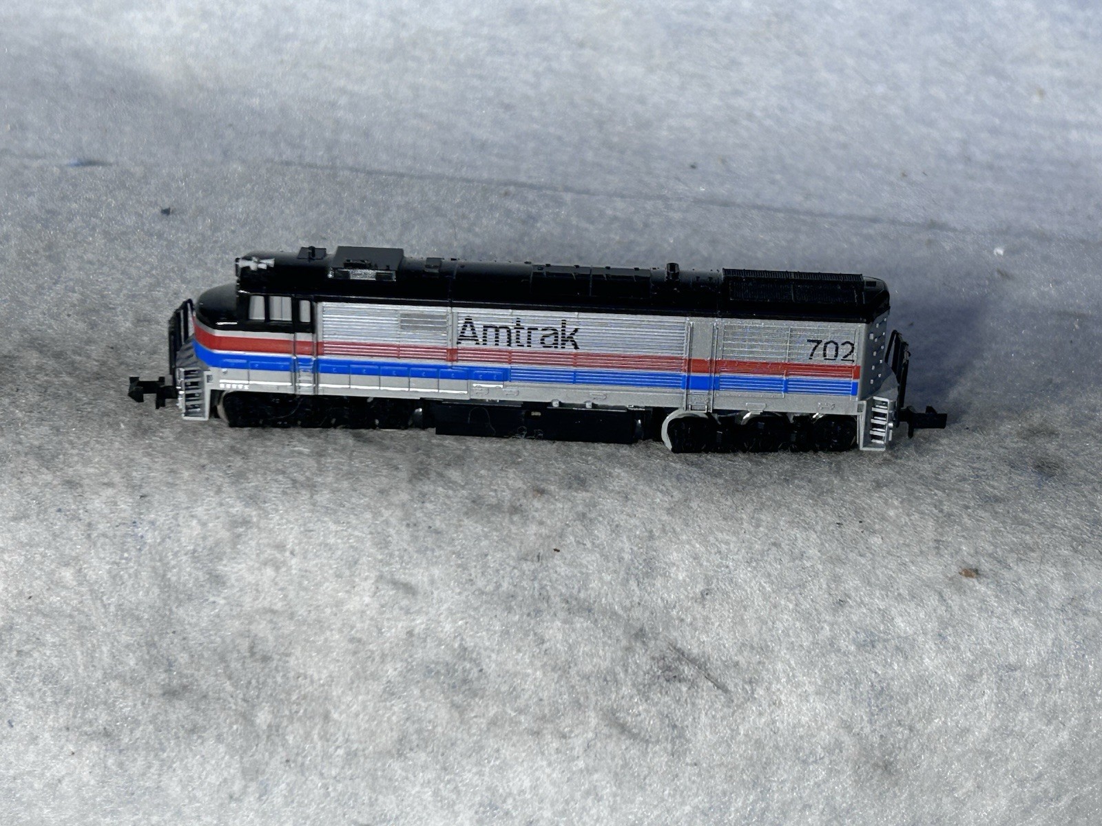 Rare Minitrix Amtrak GE P30CH Diesel Locomotive N Gauge