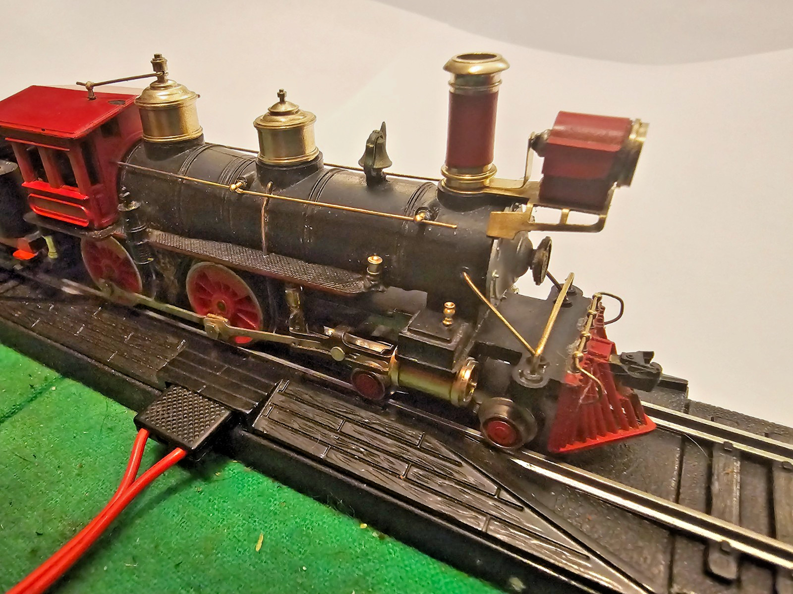 Vintage HO Scale 4-4-0 Virginia & Truckee Reno Locomotive & Tender Set Restored