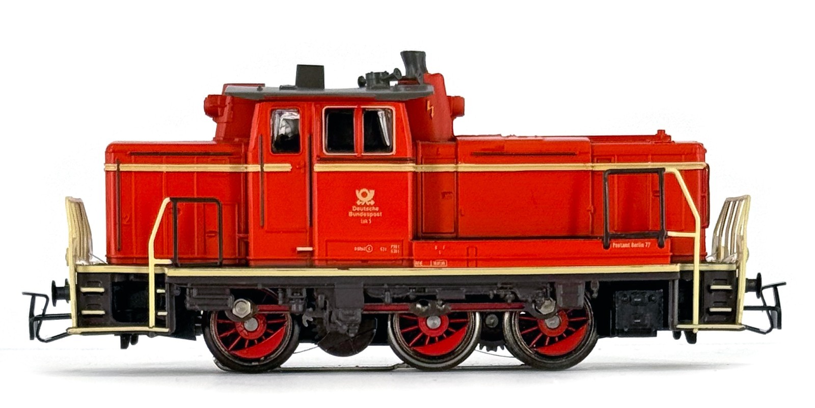 MARKLIN 2890 HO H0 FREIGHT TRAIN OF THE GERMAN FEDERAL POSTAL SERVICE