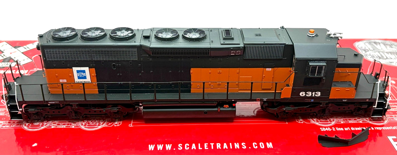 HO SCALETRAINS SXT30711 RIVET COUNTER EMD SD40-2 LEASE DCC SOUND EX MILW BANDIT