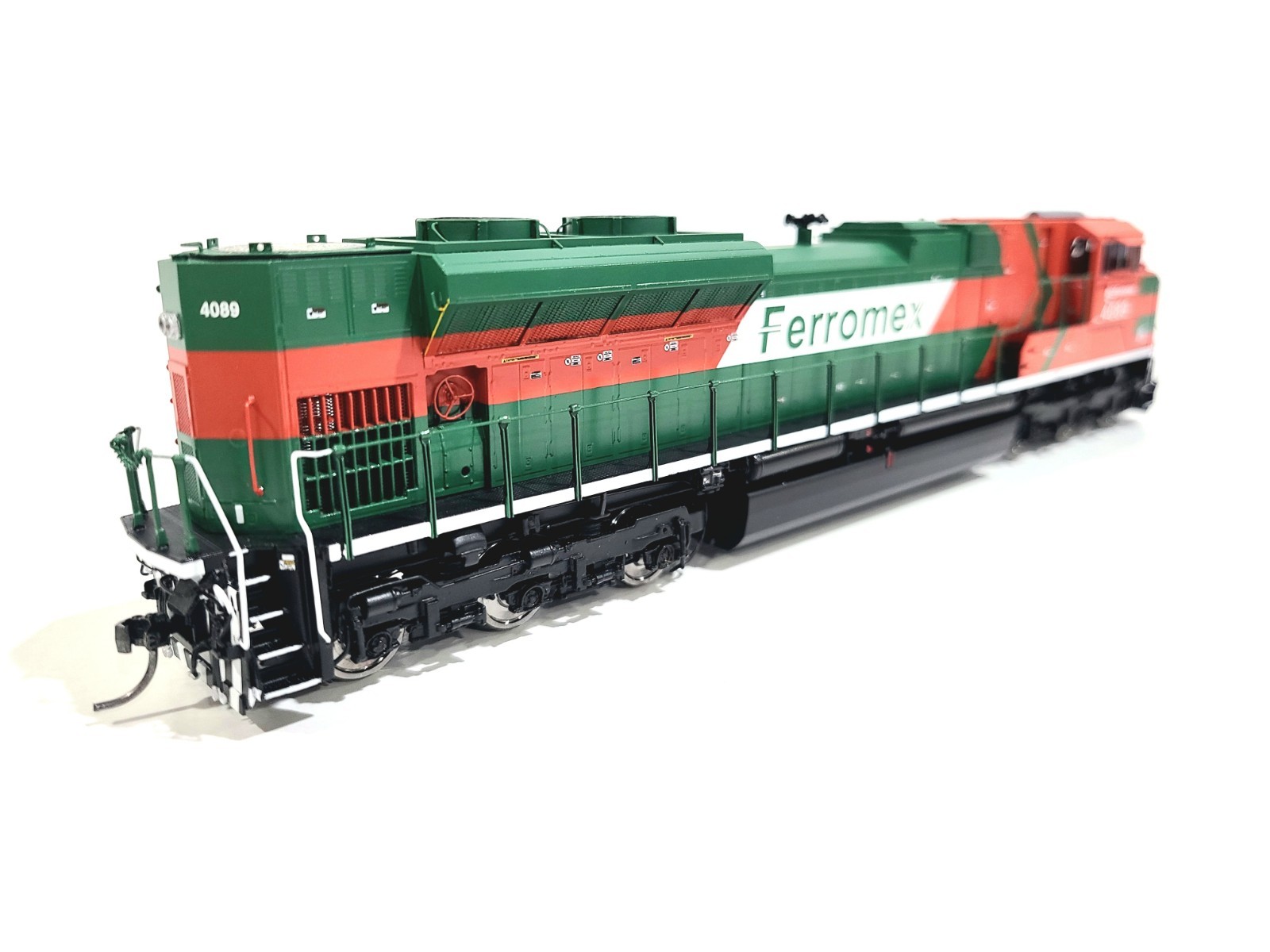 Division Point FXE SD70ACe Ferromex Iso Cab #4089 HO Brass Model #DP-2404.1 DCC