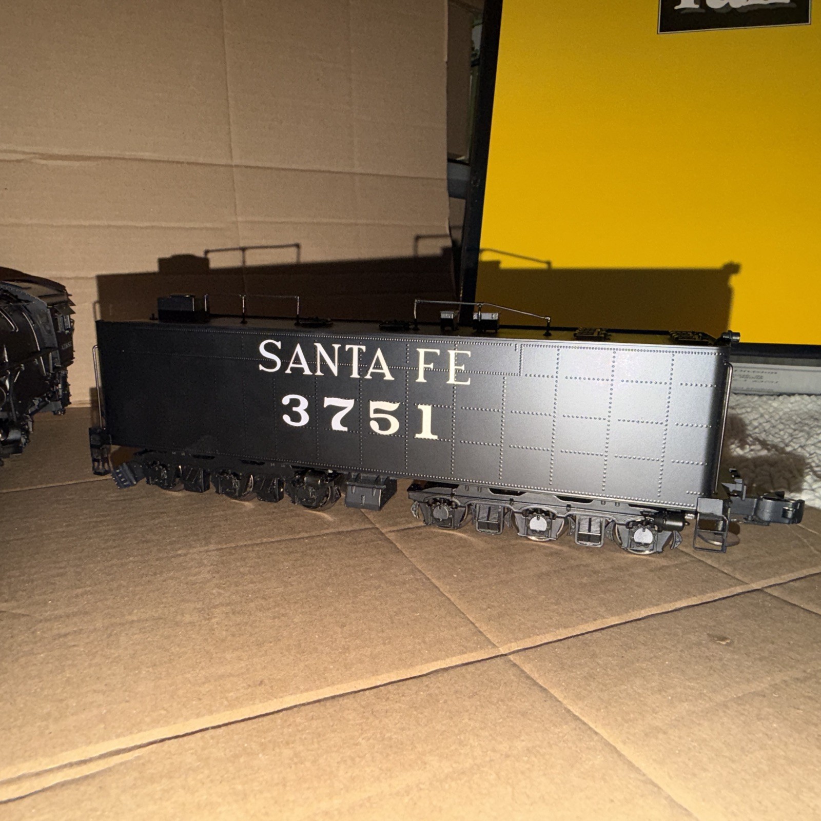 3rd Rail Sunset Models Brass Santa Fe 4-8-4 Loco #3751