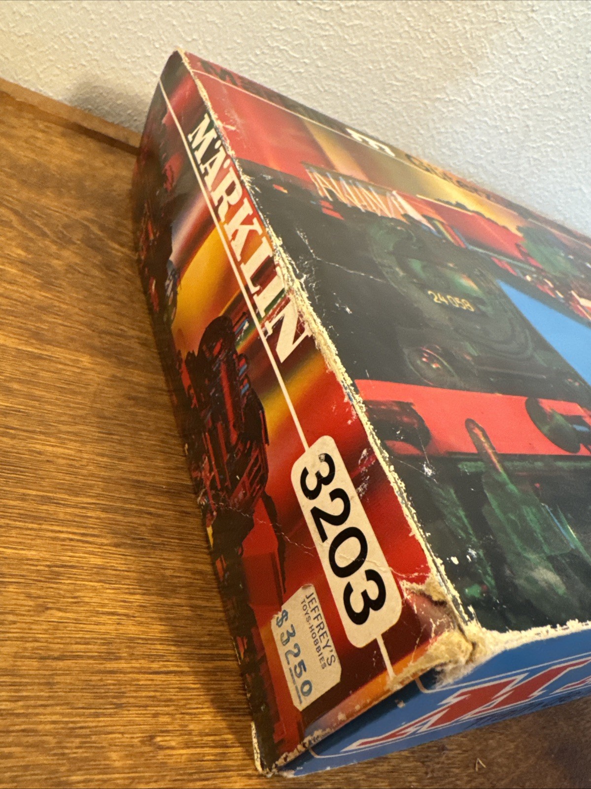 Vintage MARKLIN 3203 HO Train Set Original Box Made In West Germany