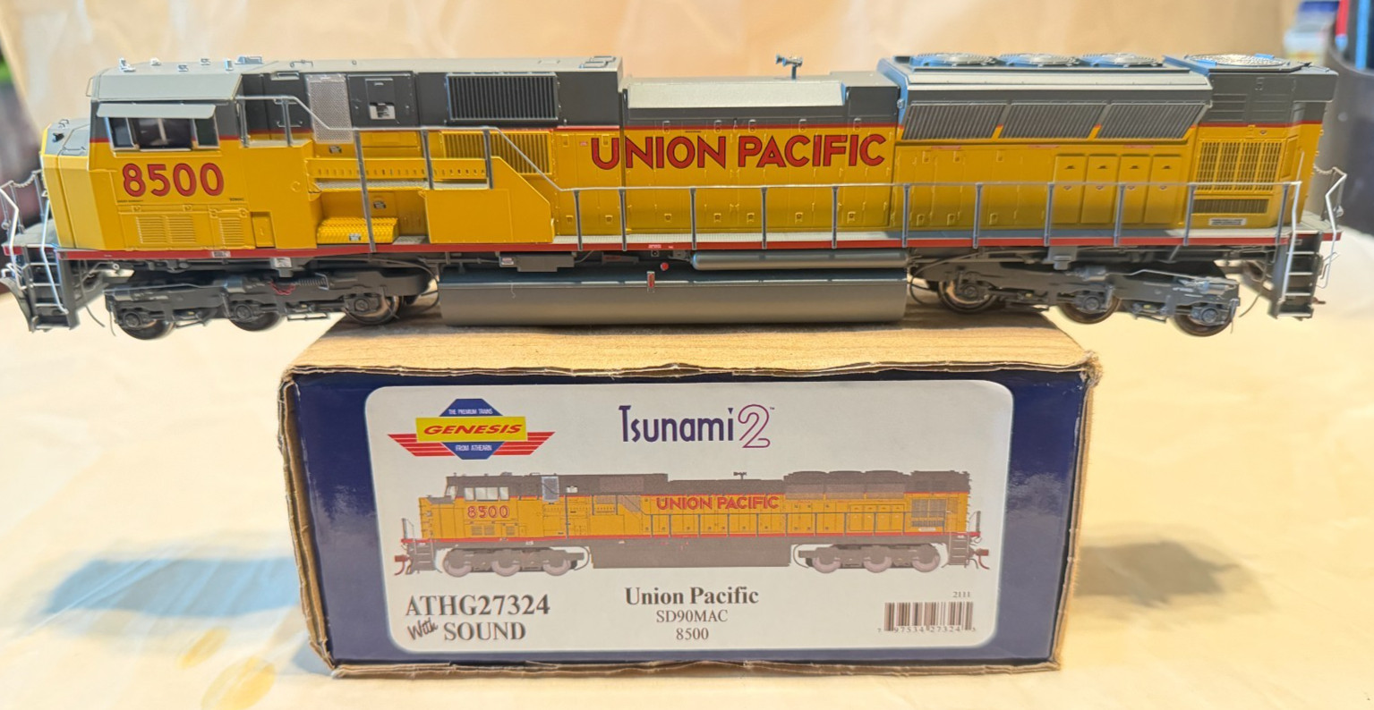 Athearn Genesis HO Scale Union Pacific SD90MAC with DCC & Sound