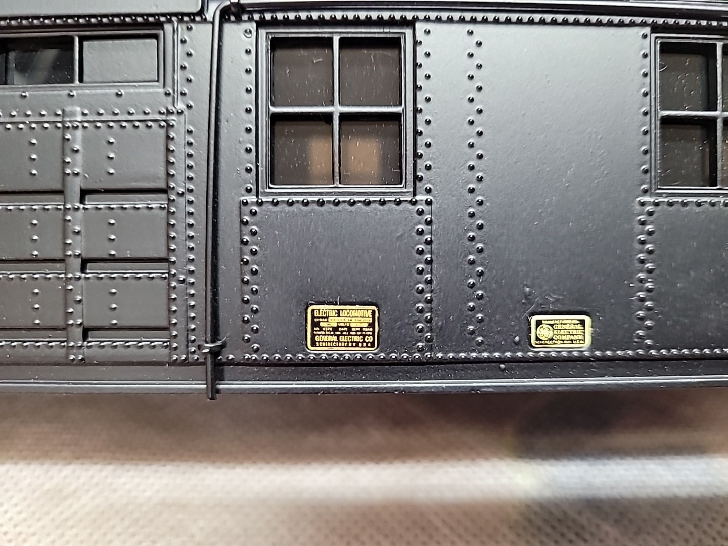 MTH O Gauge Electric Cab EF-2 # 10200D Diecast Shell