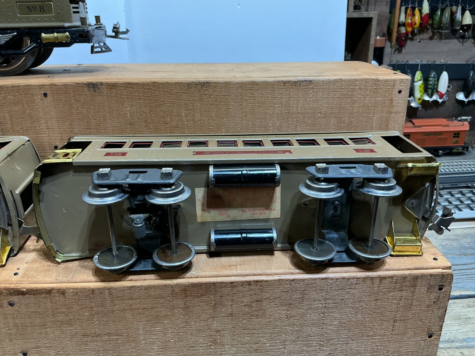 LIONEL Prewar Standard Gauge #8 TAN Locomotive with #337 & #338 Passenger Runs