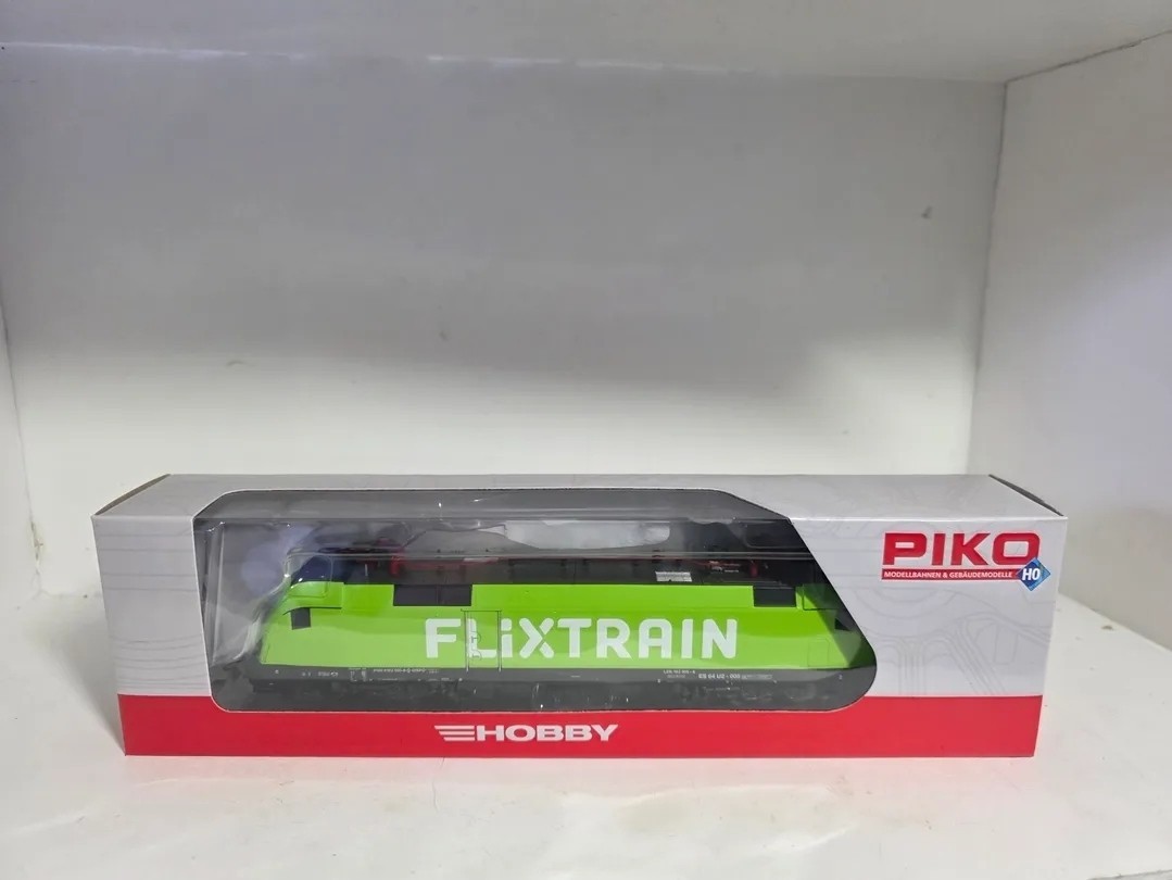 Piko Flixtrain BR182 Electric Locomotive 57924 HO Scale DCC Ready