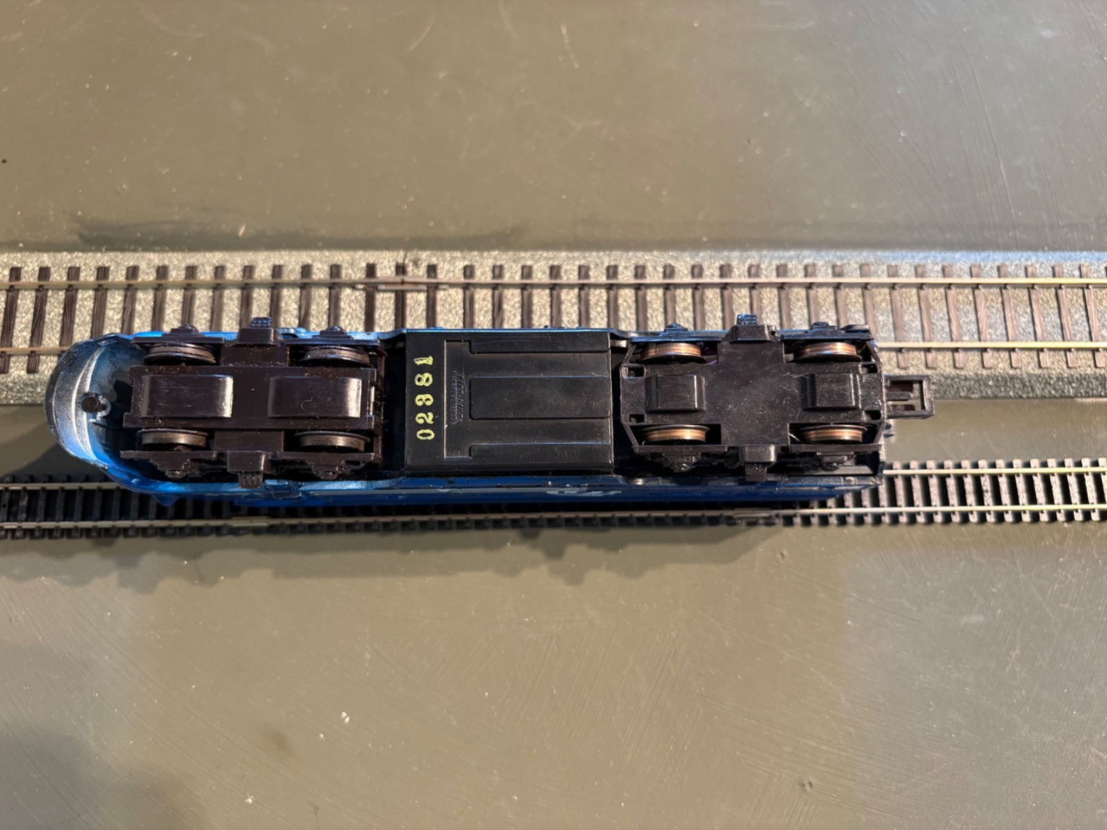 Tested: HO Life-Like Conrail F7A Locomotive # 1639 & Caboose (26-718)