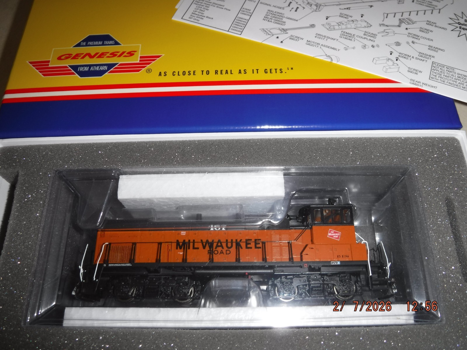 ATHEARN GENESIS HO MILWAUKEE ROAD MP-15-AC SWITCHER LOCOMOTIVE #467 DCC FITTED