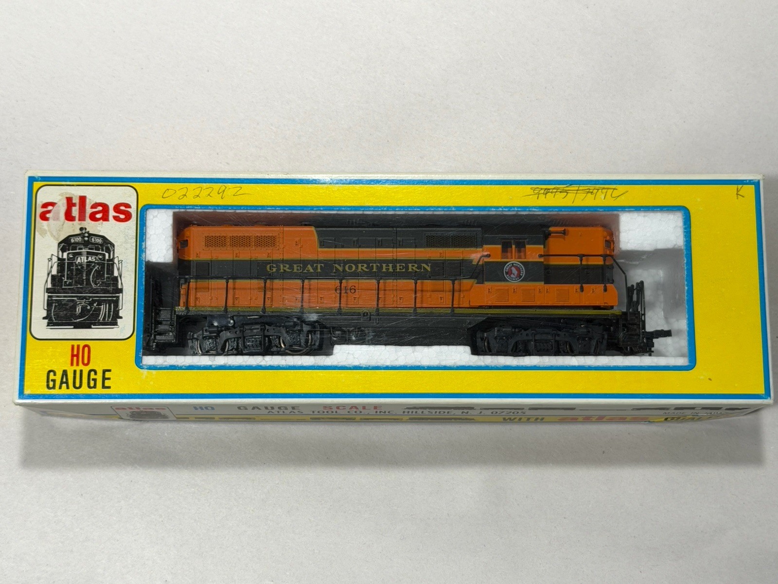 Vintage NOS Atlas GP-7 Locomotive HO Great Northern #616 NIB Japan 8236