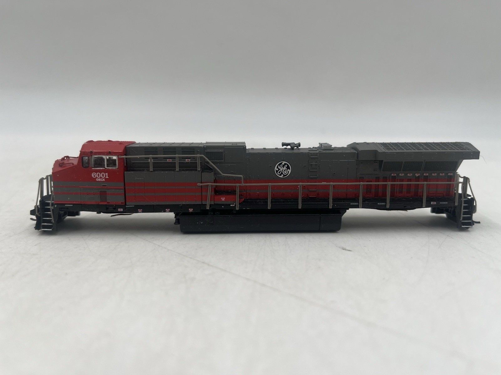 broadway limited 3749 ge ac6000 gecx 6001 parsgon 3 no wheels