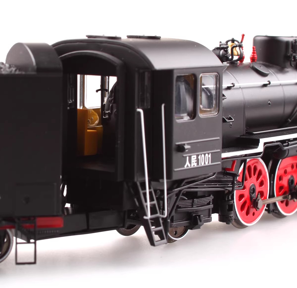 China Railway RM Class Steam Locomotive with Tender (DC) Train Model Ornament