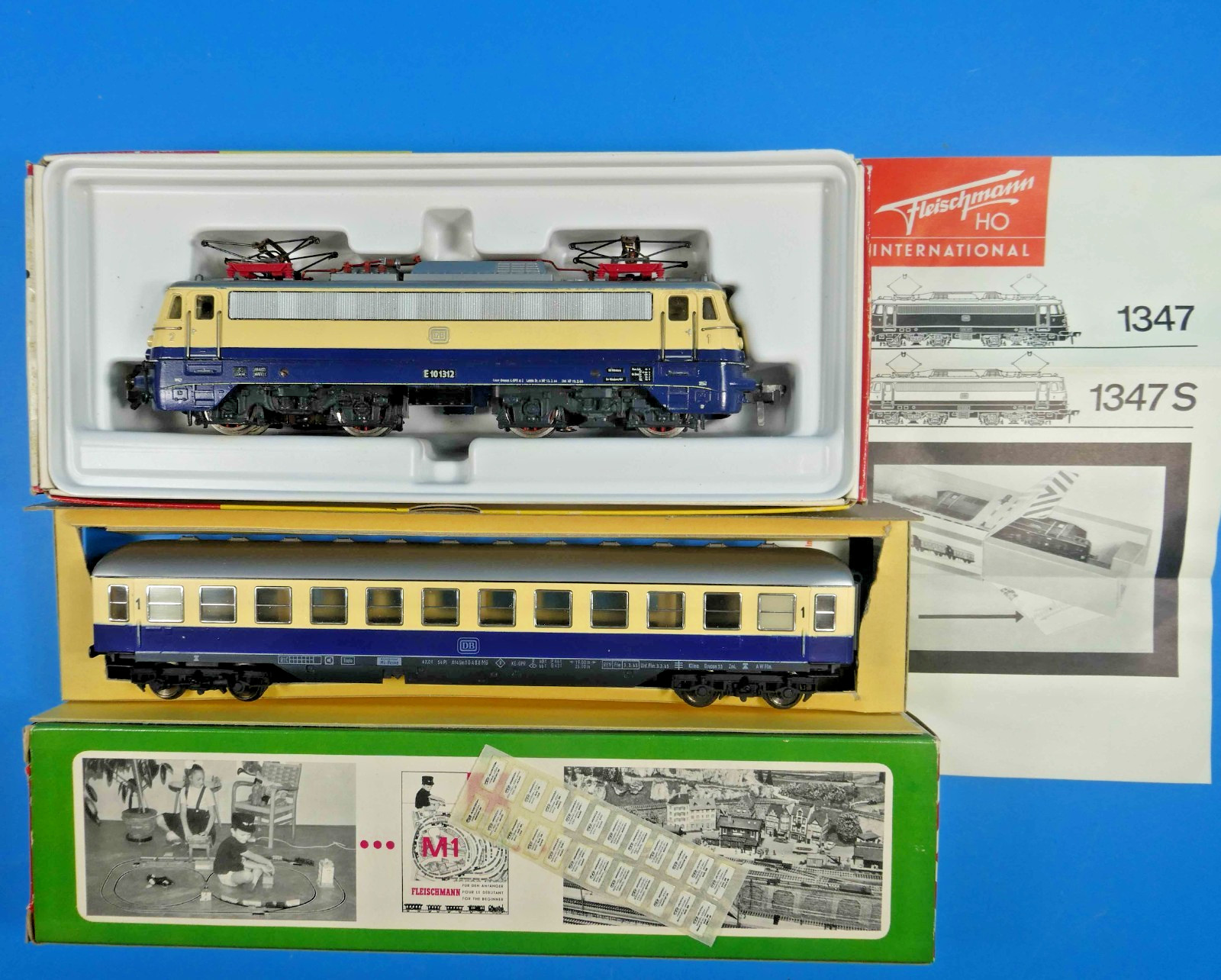 FLEISCHMANN HO 1347S METAL 1st VER 1965 ELECTRIC LOCO + 1500R TEE 1st -OBs-1967