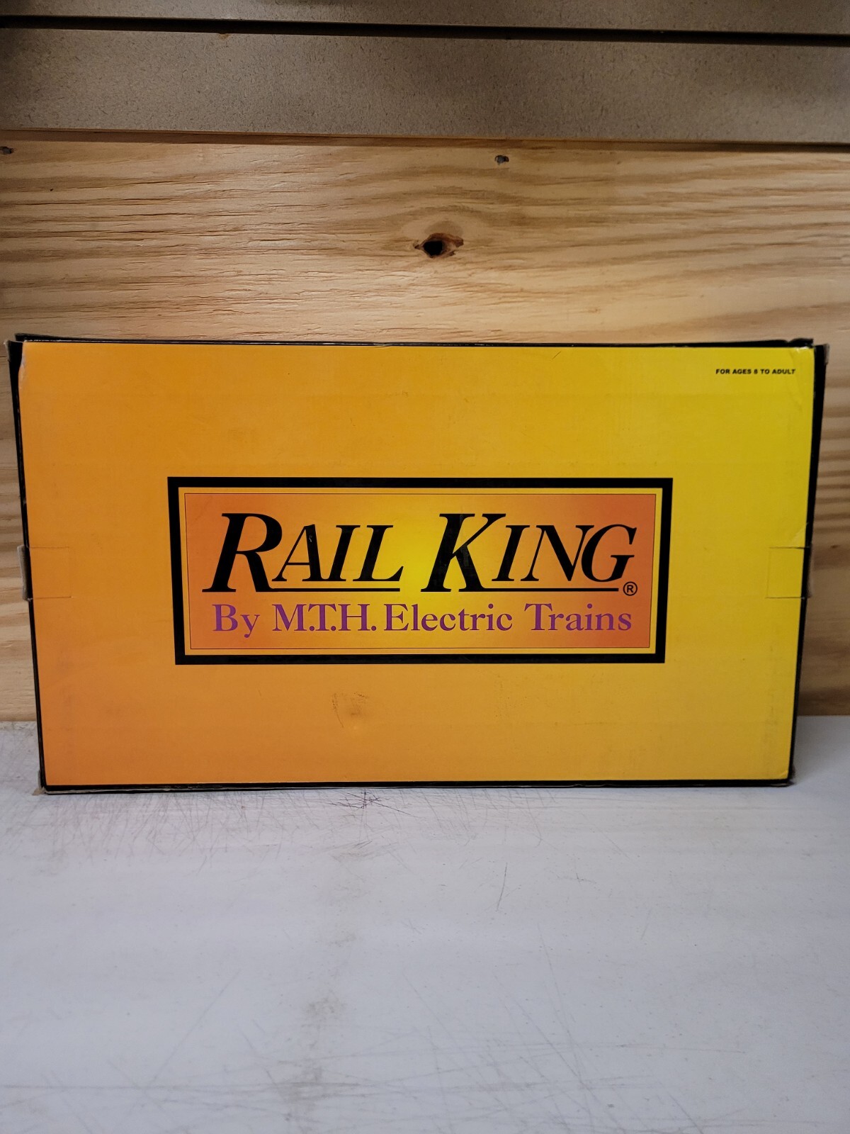 Railking by MTH 30-2372-1 Metropolitan Transportation (White) R-12 / 4-Car