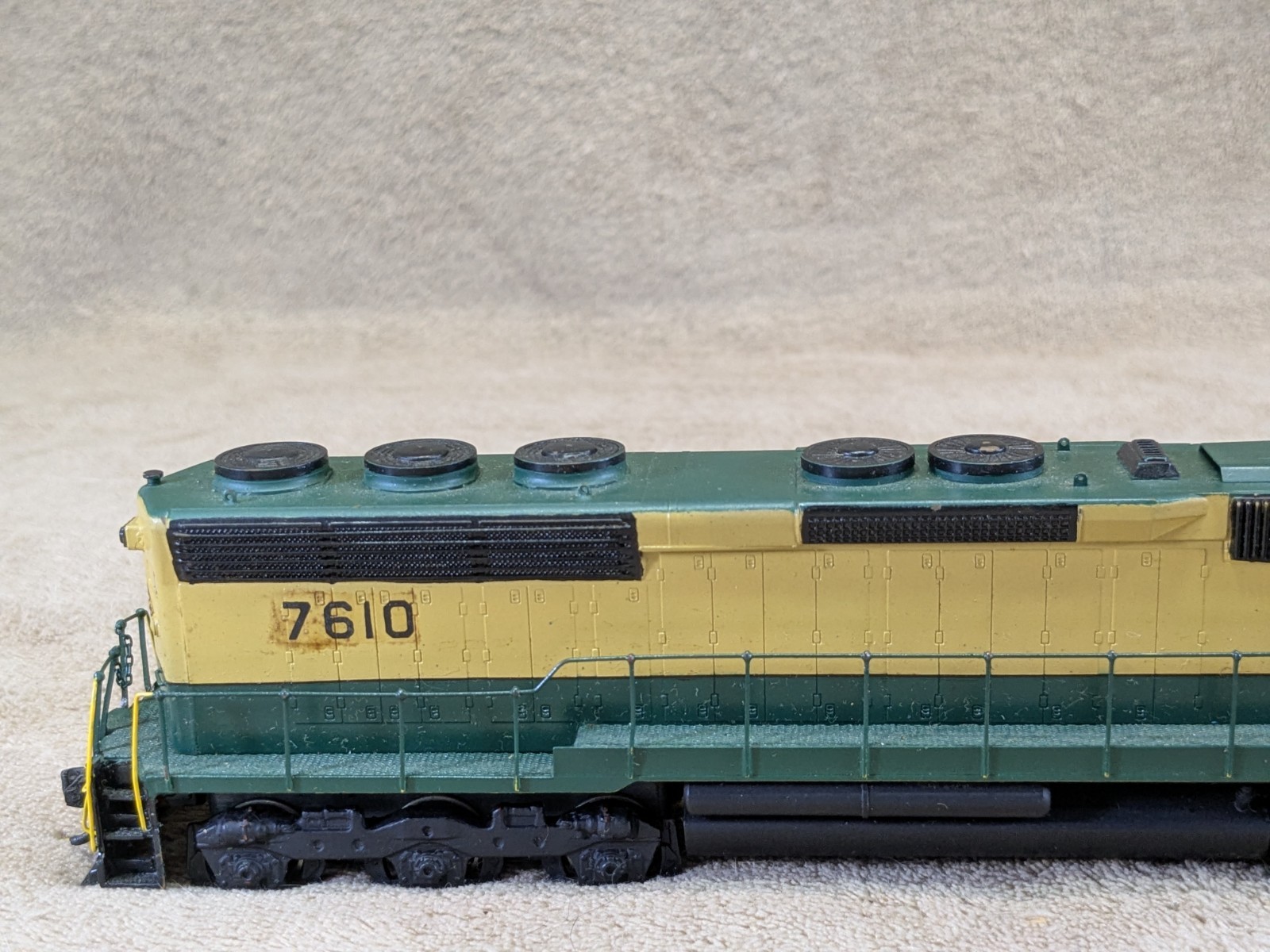 Alco HO Brass Model D-130 SD-45 Locomotive Painted Reading #7610