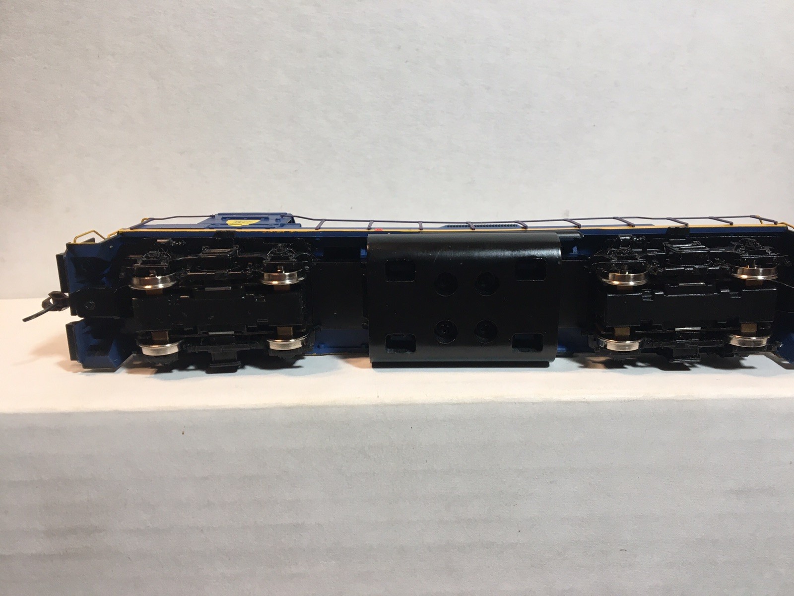 HO ATHEARN READY TO ROLL DELAWARE & HUDSON GP38-2 , SUPER DETAIL, LIGHTLY USED