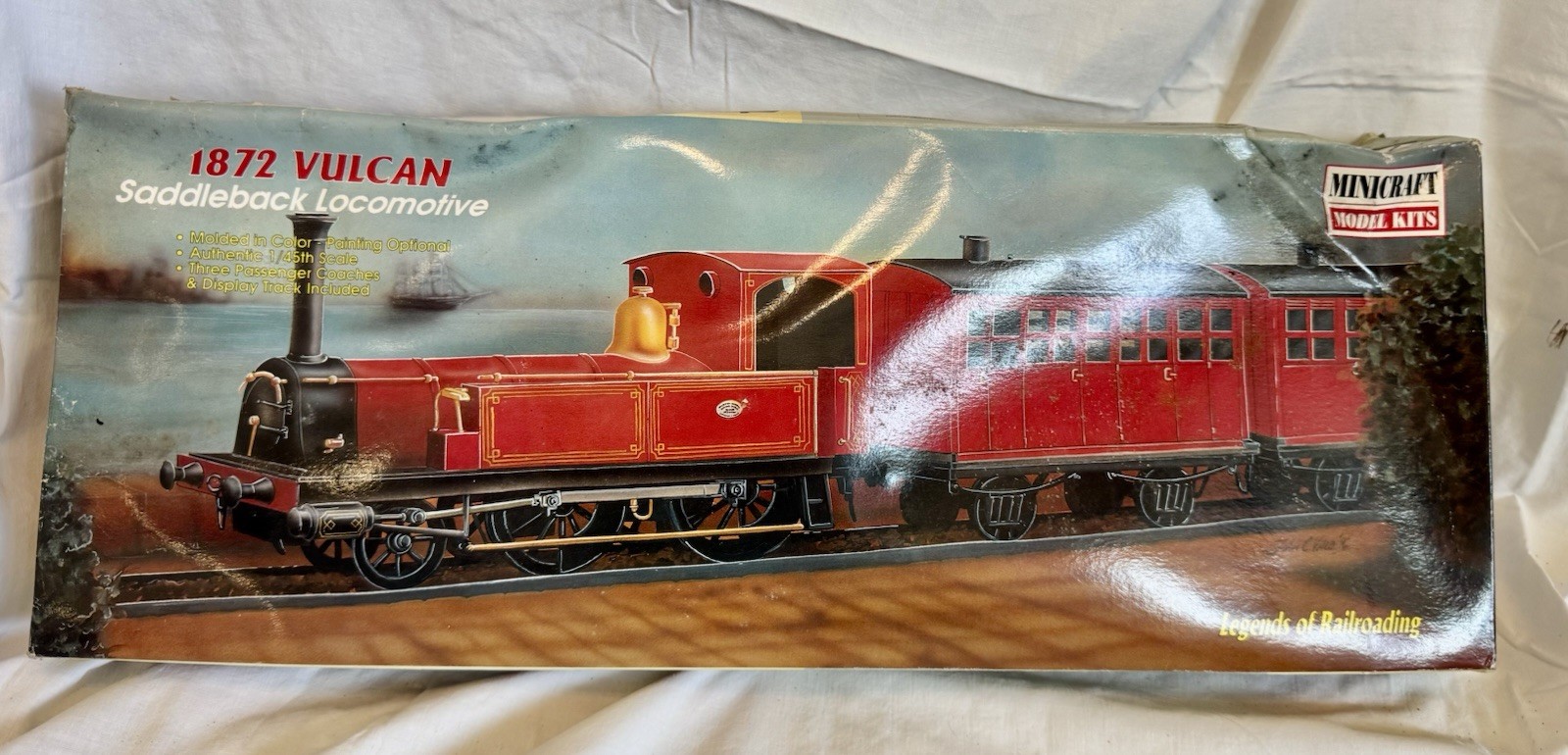 Minicraft 1872 Vulcan Saddleback Locomotive Kit 11103 1/45 Scale SEALED Parts