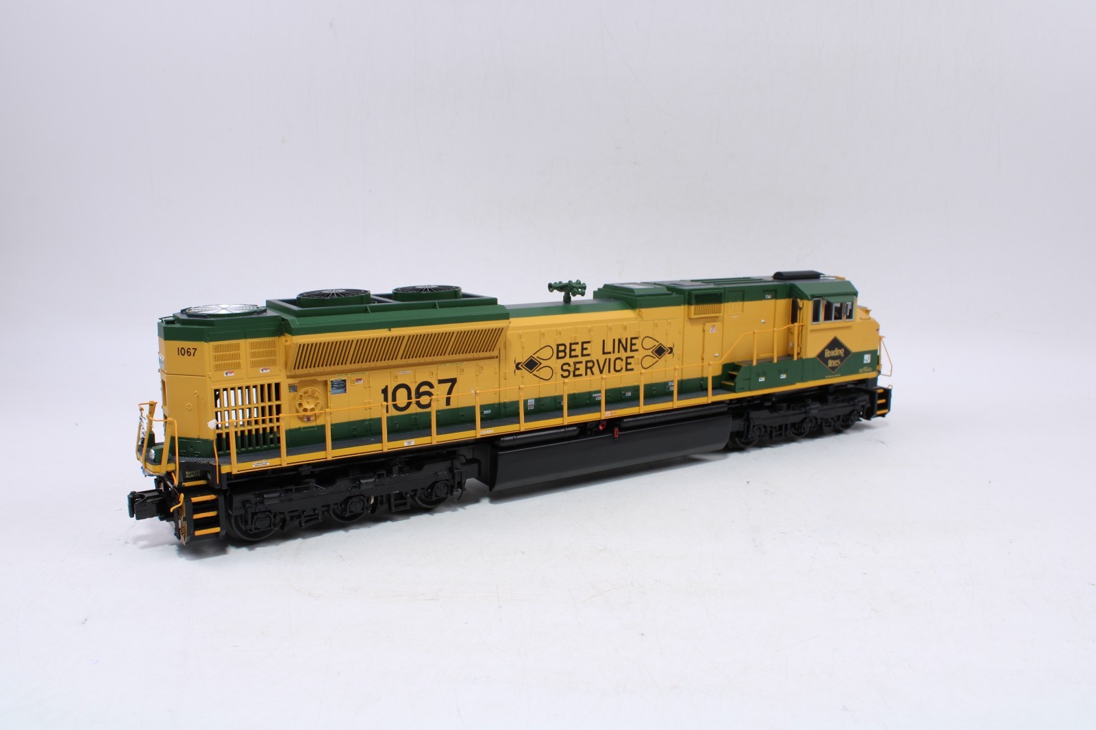 MTH 20-20809-1 O Gauge SD70ACe Diesel Engine Reading Lines #1067 PS3