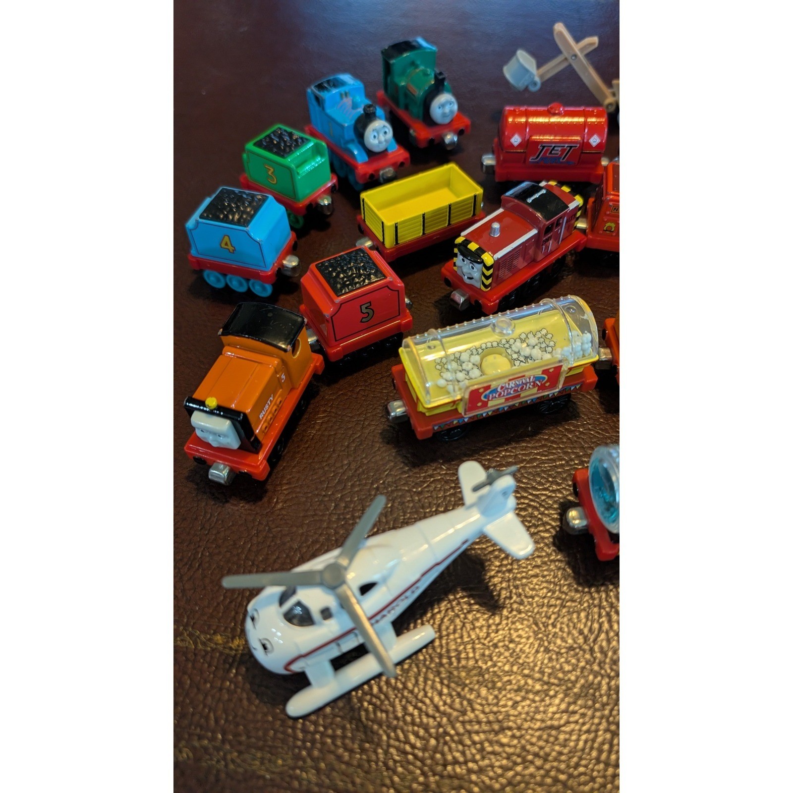 Thomas & Friends Take Along Diecast Train Lot 32 Pc Thomas Percy Harold Carnival