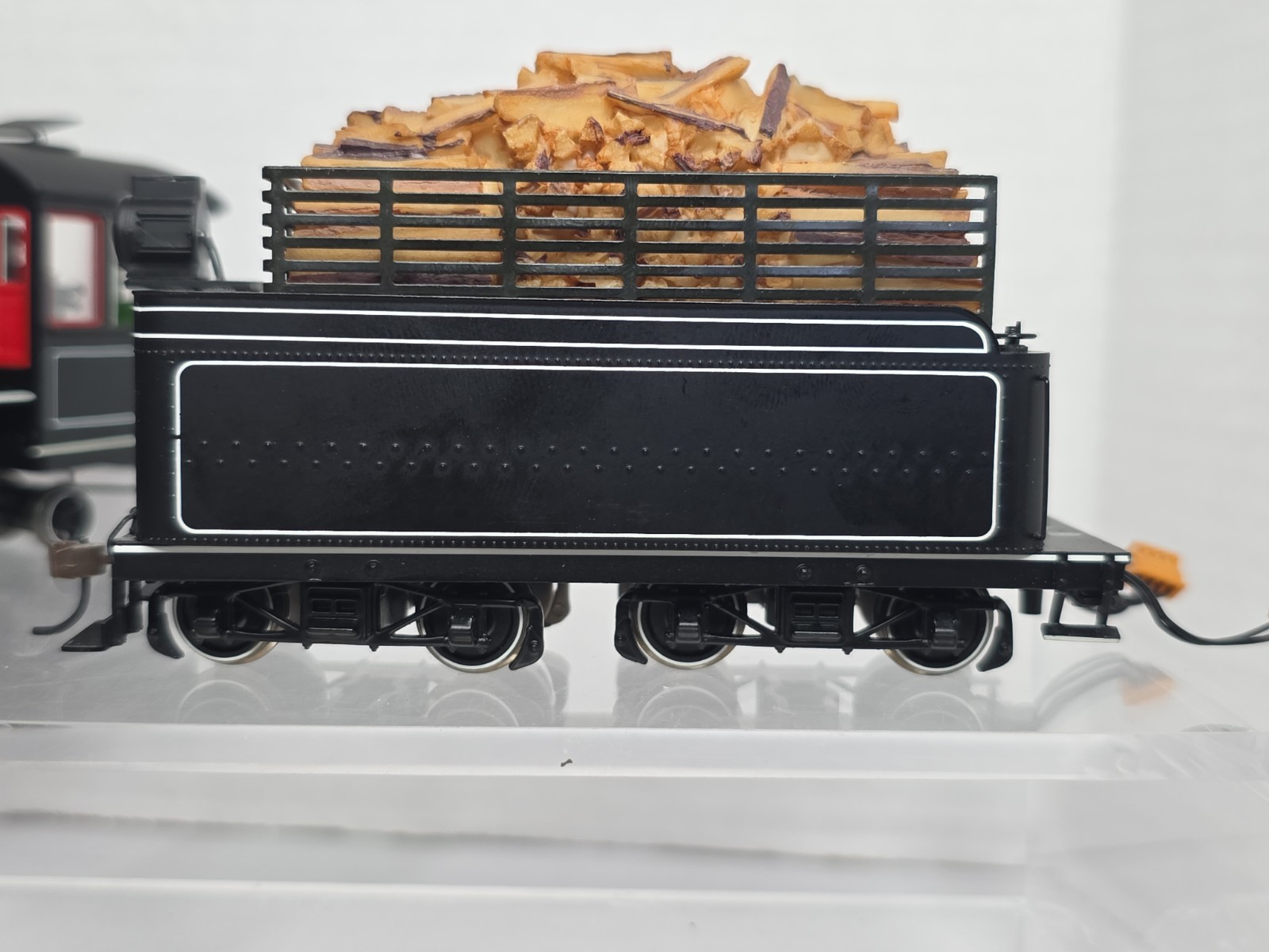 On30 Bachmann Spectrum 28798 DC/DCC 2-6-6-2 Articulated W/ Figures Runs Well