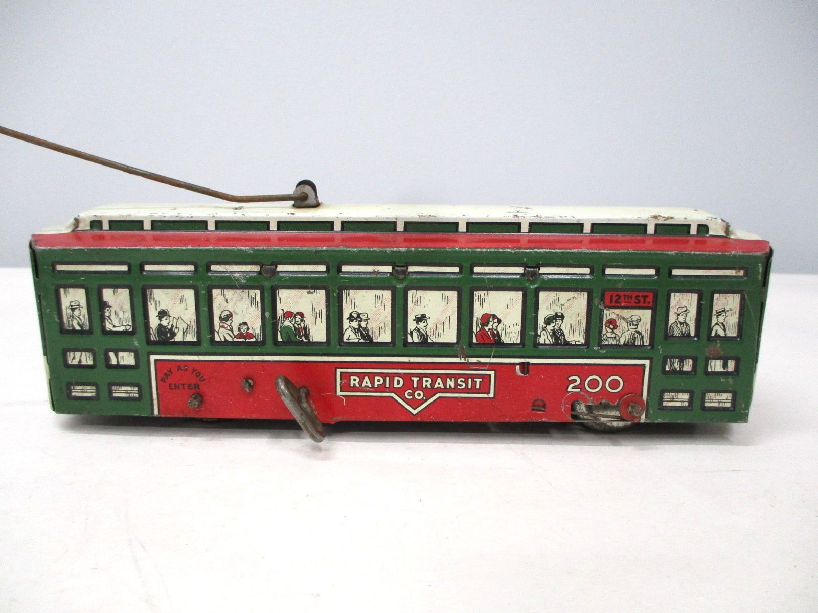 Marx No 200 Rapid Transit Trolley Green, Red, White Windup Prewar O gauge X8300