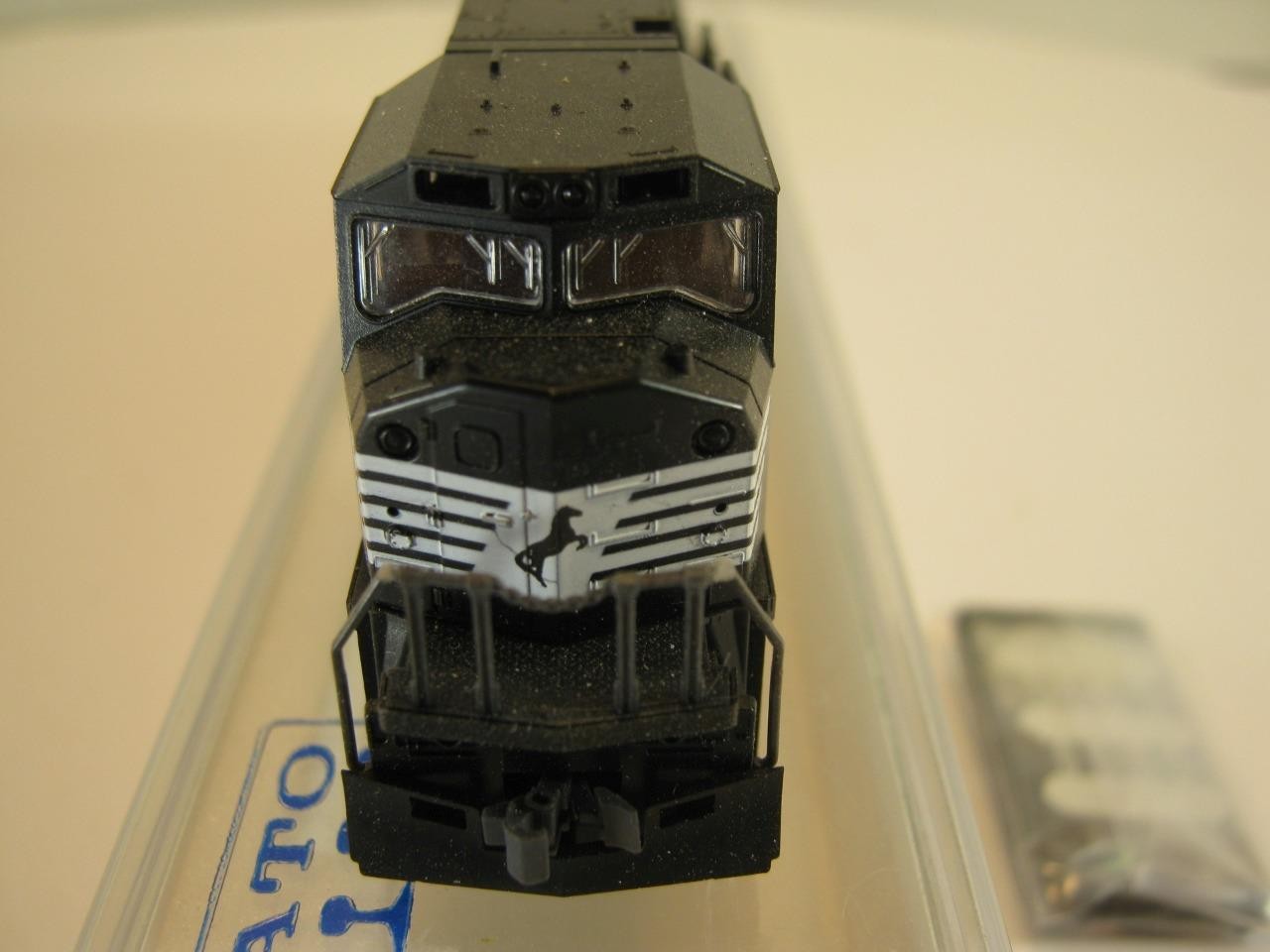 N Scale Kato SD80 Mac Norfolk Southern #7204 Item 176-5507