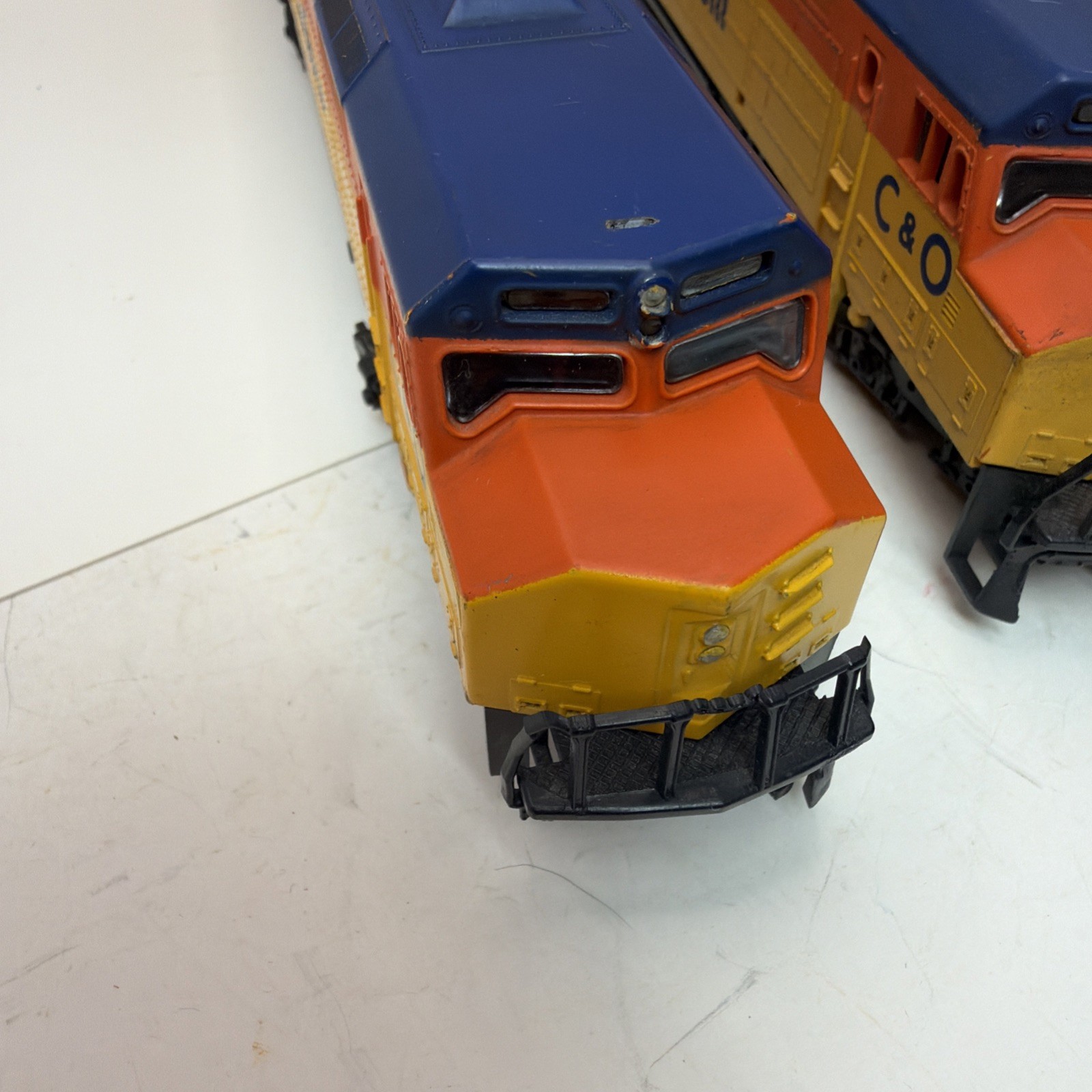 Vintage AHM Lifelike HO FP45 C&O Chessie System. Powered And Dummy