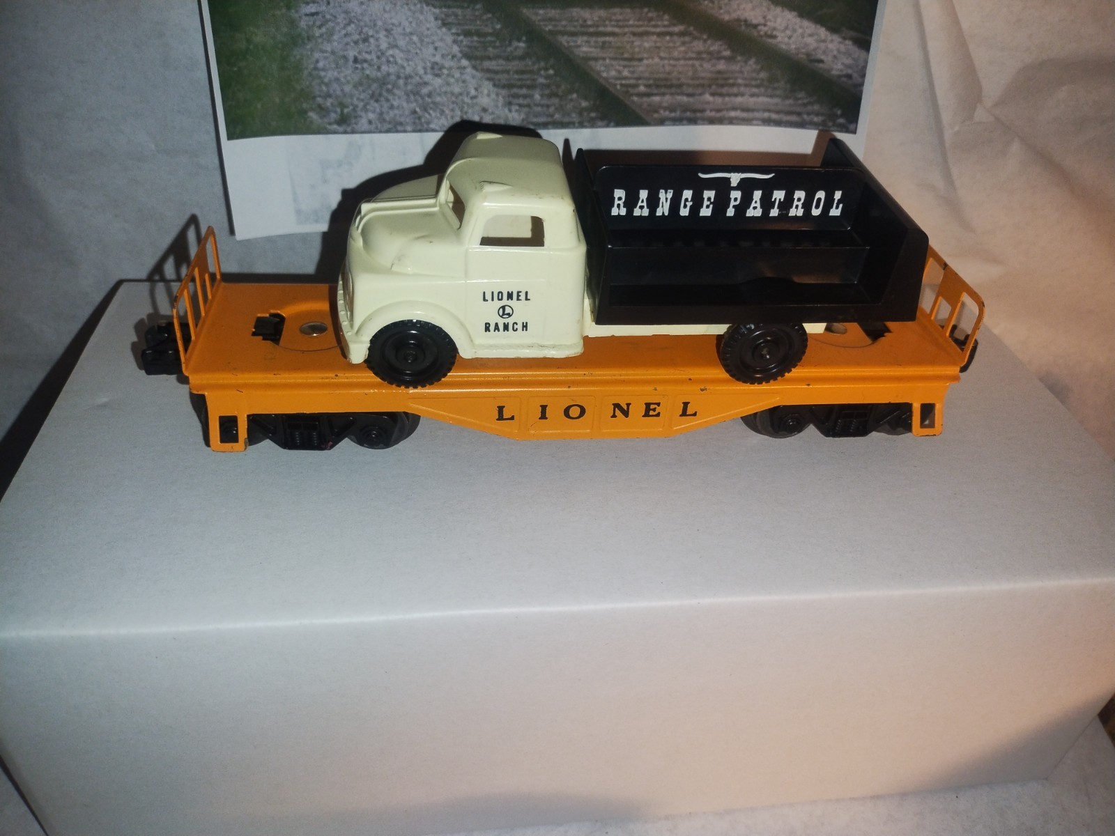 Lionel 1590 Set From 1958 Locomotive 249 & Tender 4 Car Freight Set W/ Boxes