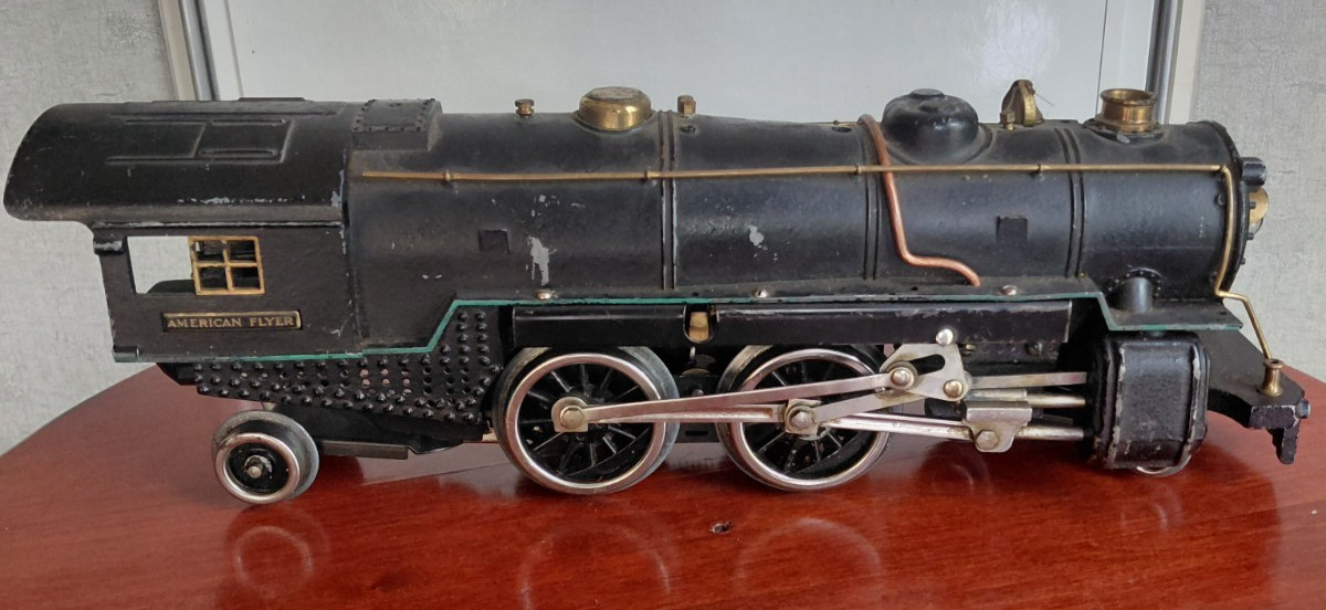 Prewar American Flyer 4692 Standard Gauge Steam Locomotive 4-4-2 Wide Gauge