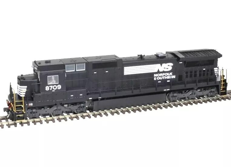 Atlas HO Scale ~ Norfolk Southern ~ Dash 8-40C #8705 ~ Master Gold DC/DCC Sound