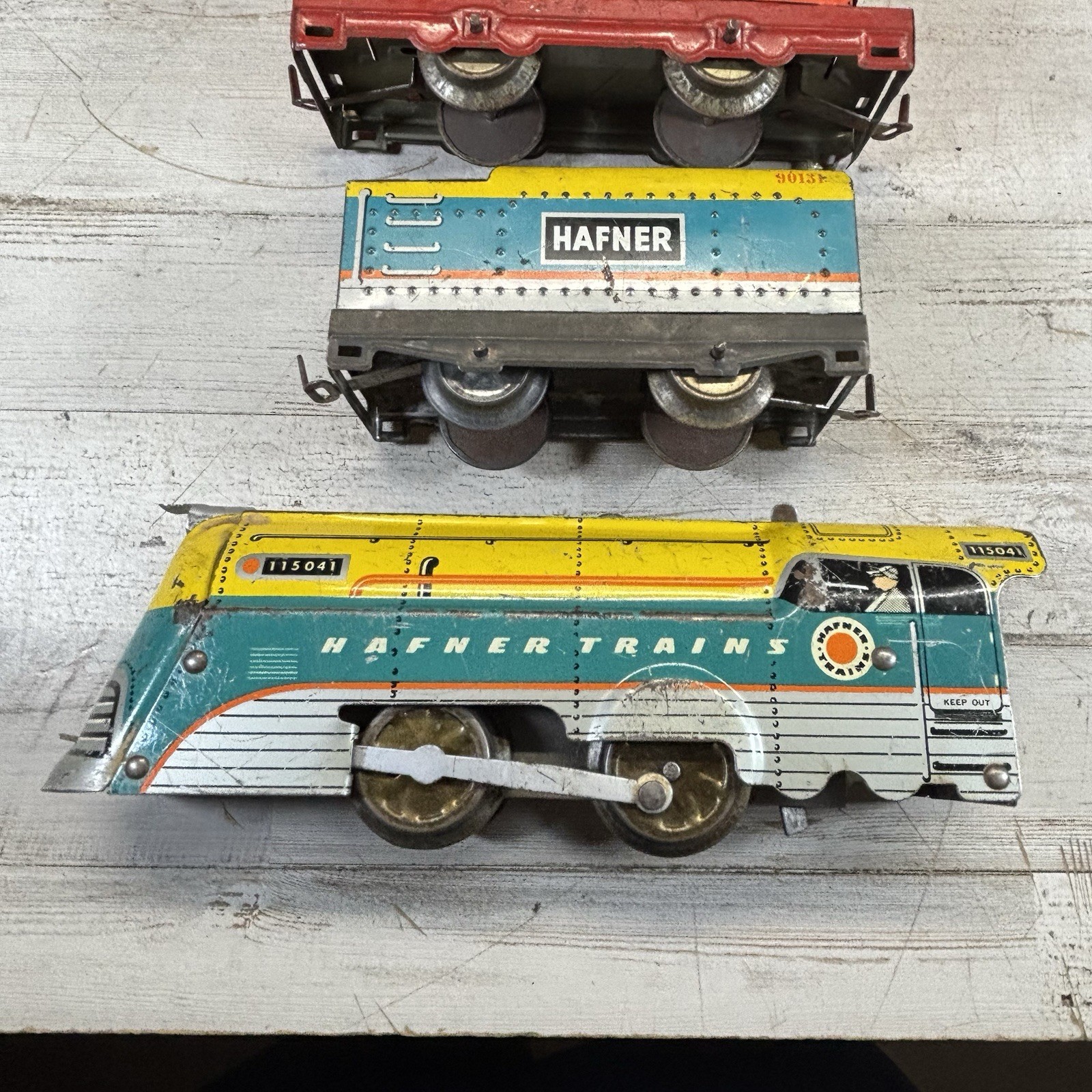 Hafner Prewar O Gauge Tin Litho Wind-Up Train Set Loco Caboose Tender Hopper 4Pc