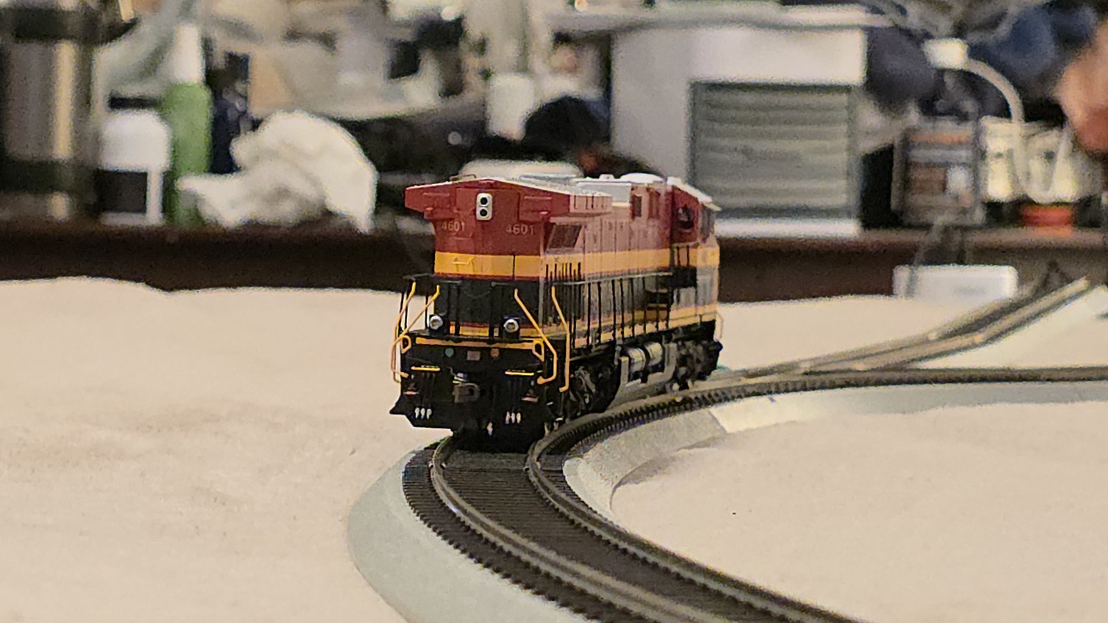 Athearn Genesis HO Kansas City Southern KCS Diesel Locomotive #4601 DCC Ready.