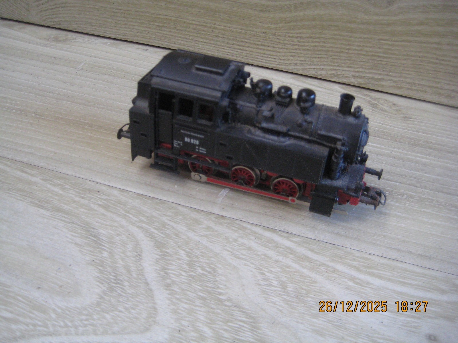 Roco HO 0-6-0 Steam Locomotive Deutsch Bundesbahn 80 028 – 2 Rail Runs well