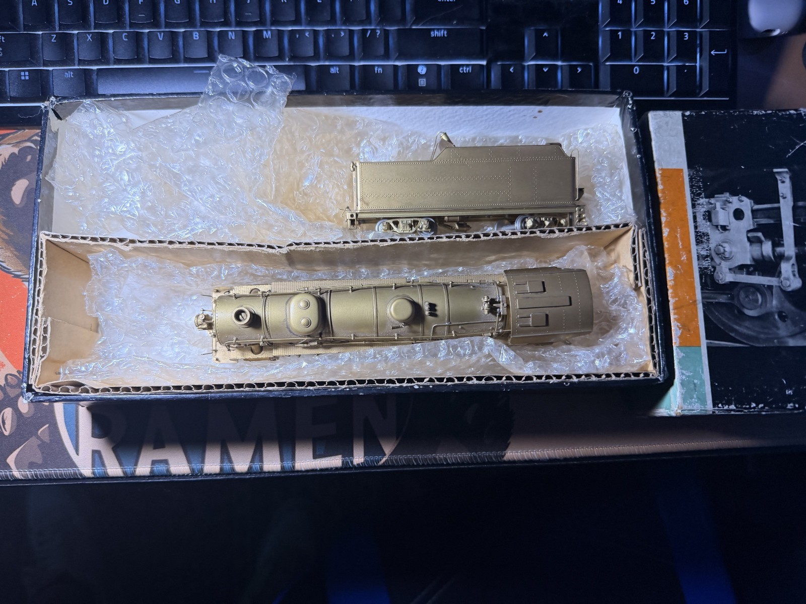 Akane HO Brass USRA Light 4-8-2 Mountain Steam Locomotive & Tender 1964