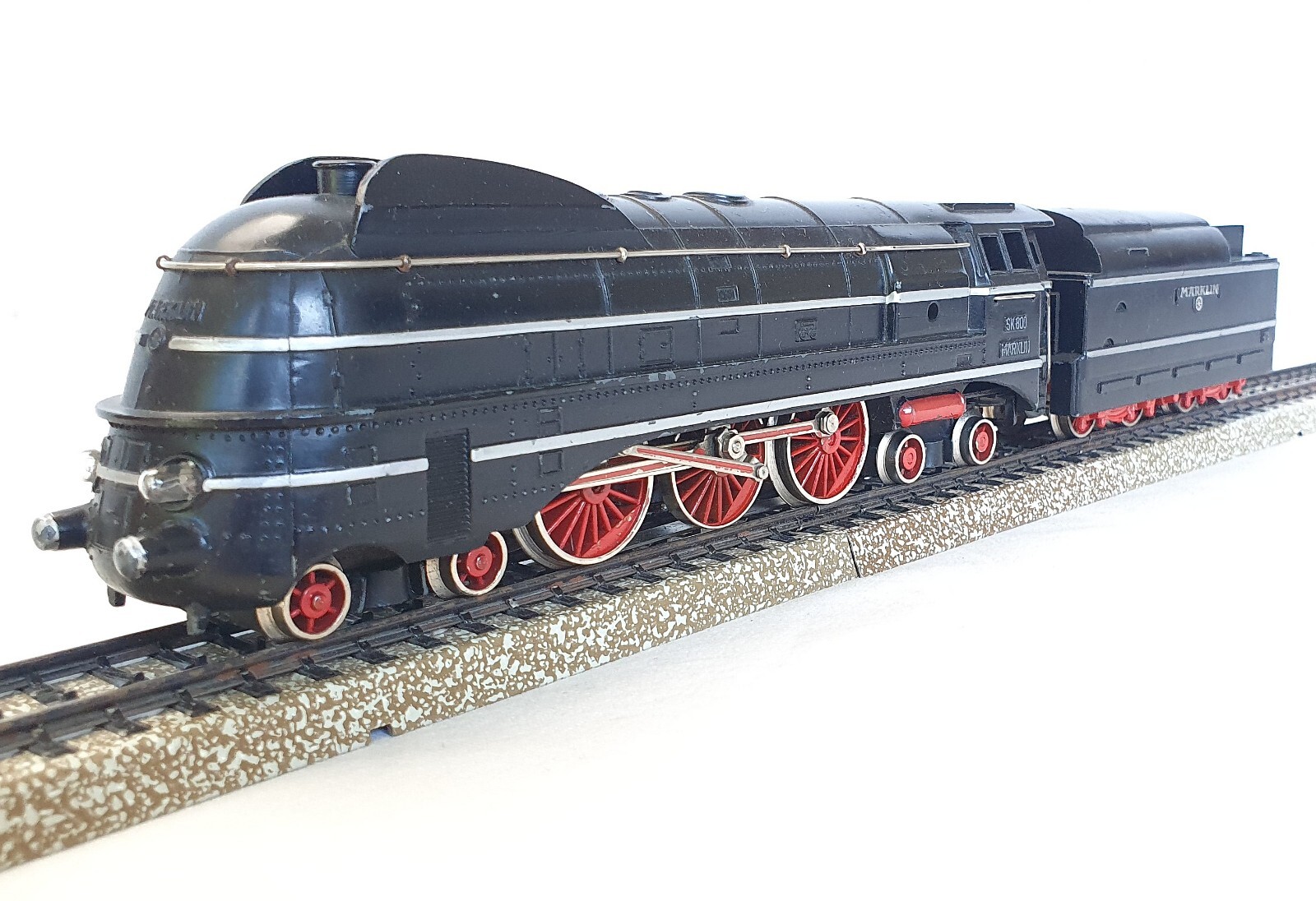 Marklin AC HO SK-800 German BR-06 STREAMLINED STEAM LOCOMOTIVE Type 2 NMIRB 1955