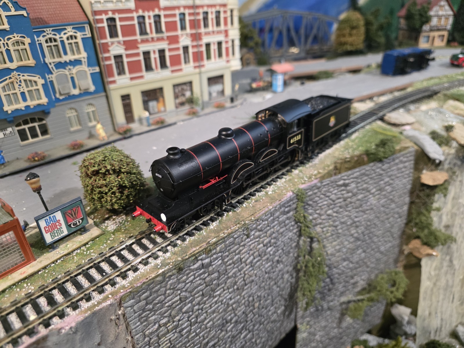 Hornby BR B12/3 Steam Locomotive R3431 OO Scale DCC Ready